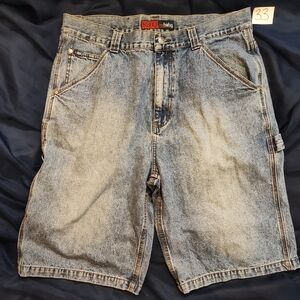 Light Wash Men's Denim Shorts (Jorts)